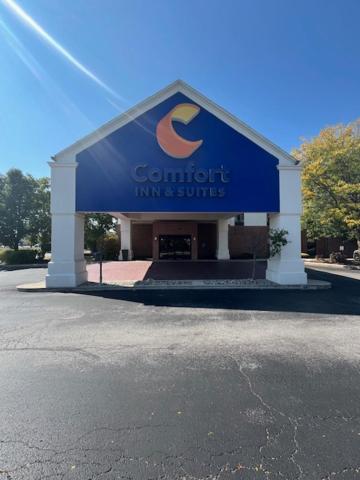 טולדו Comfort Inn & Suites מראה חיצוני תמונה