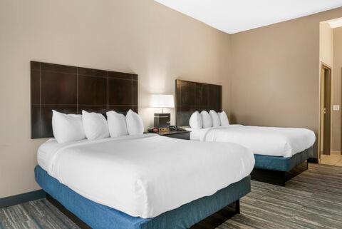 טולדו Comfort Inn & Suites מראה חיצוני תמונה