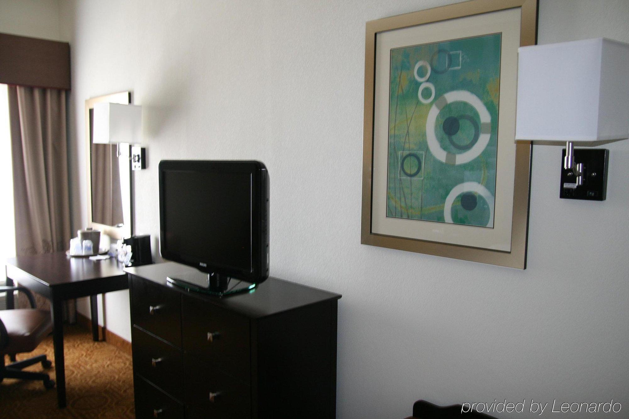 טולדו Comfort Inn & Suites חדר תמונה