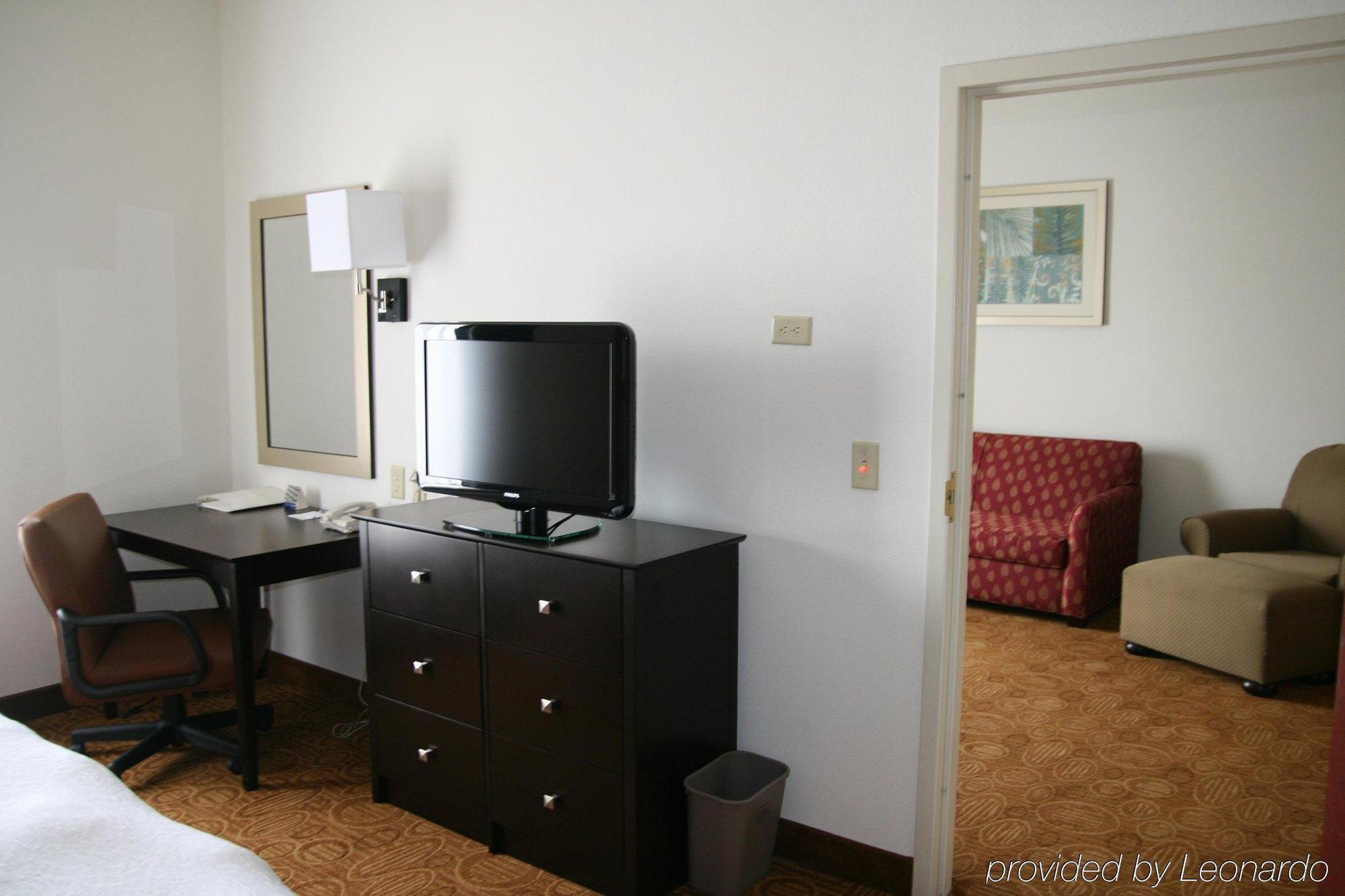 טולדו Comfort Inn & Suites חדר תמונה
