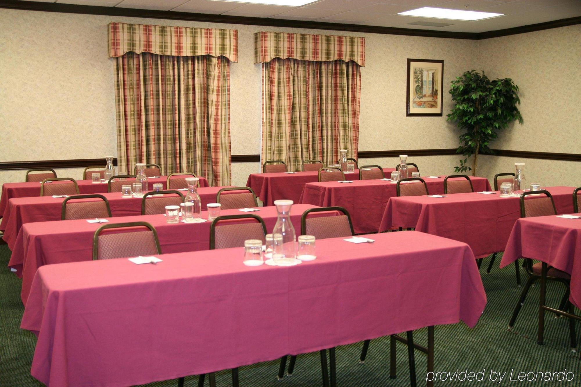 טולדו Comfort Inn & Suites מראה חיצוני תמונה