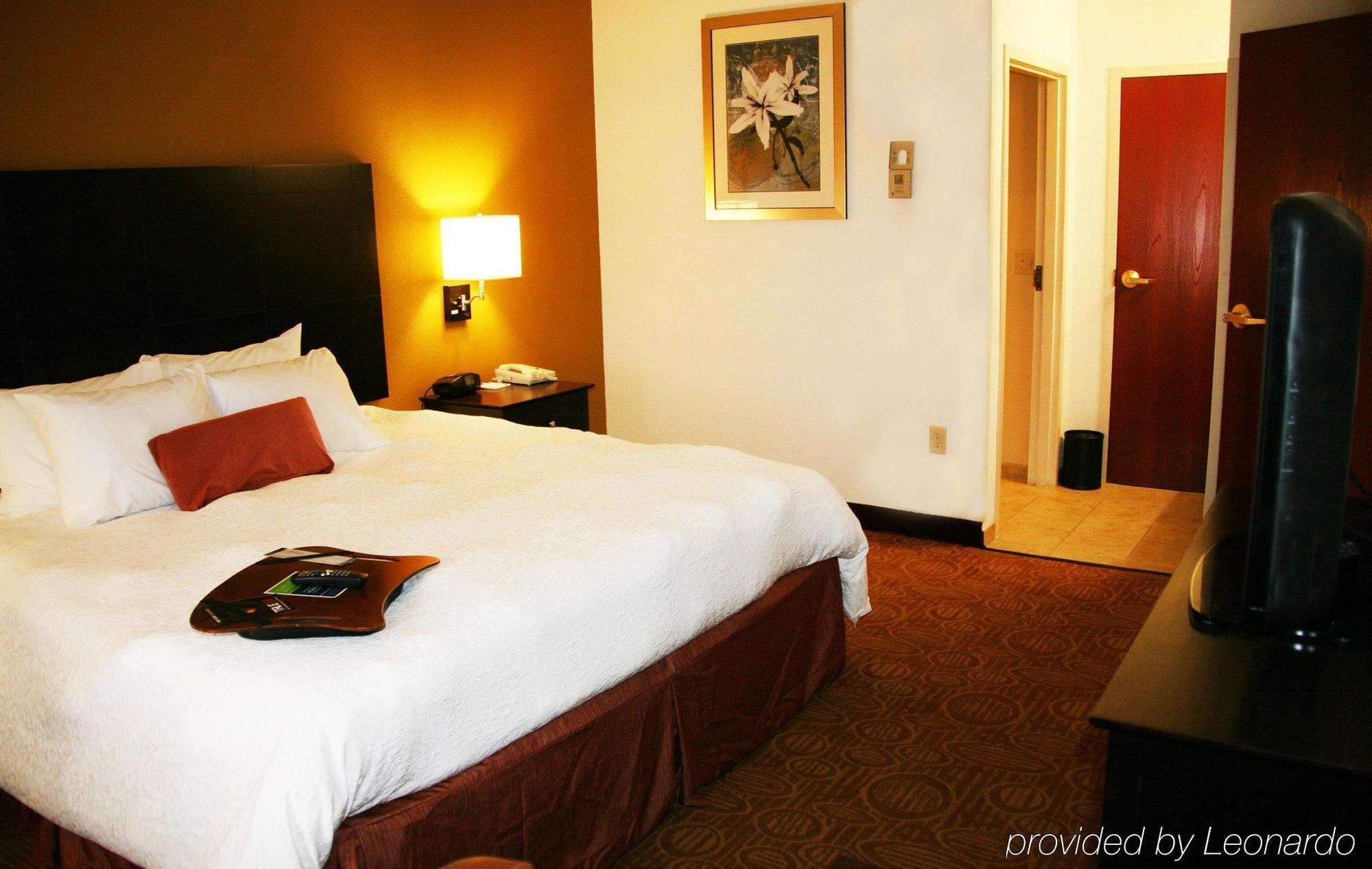 טולדו Comfort Inn & Suites מראה חיצוני תמונה