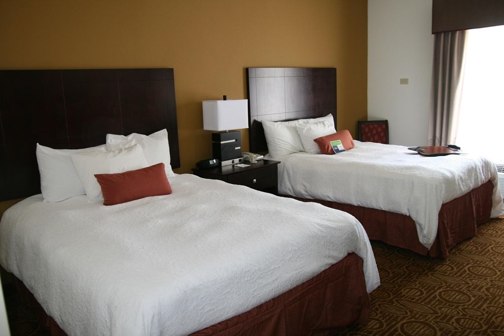 טולדו Comfort Inn & Suites חדר תמונה